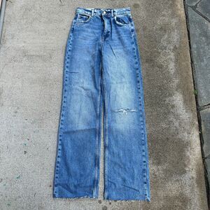 Zara Jeans Women's 12 Straight Leg Distressed High Rise Denim 90s Mom Baggy Pant